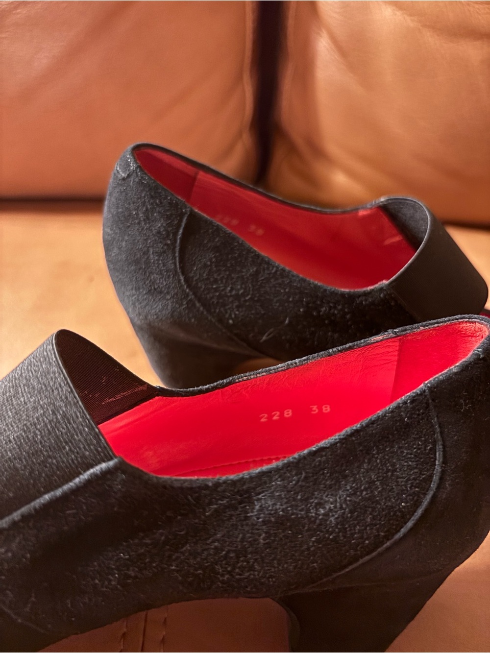 Classic Black Suede Mary Jane-Inspired Pas De Rouge Pumps - Picture 6 of 10